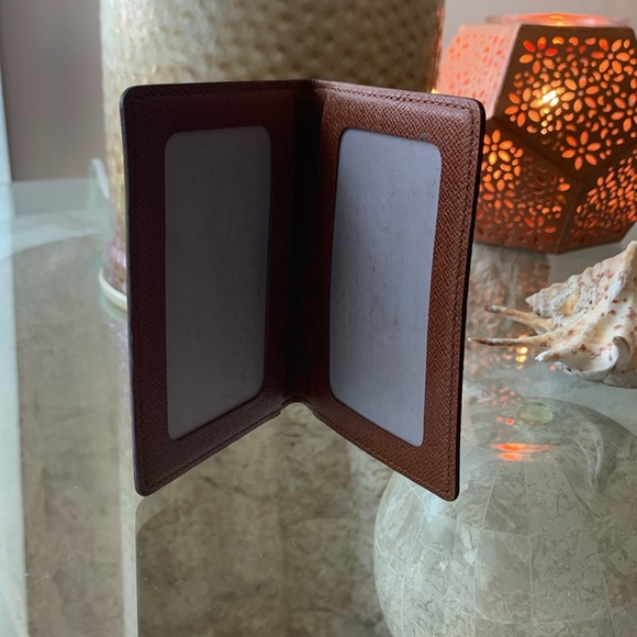 ✨HOST Pick✨Vintage Louis Vuitton Monogram ID/Card Holder (Preloved) - Picture 5 of 7